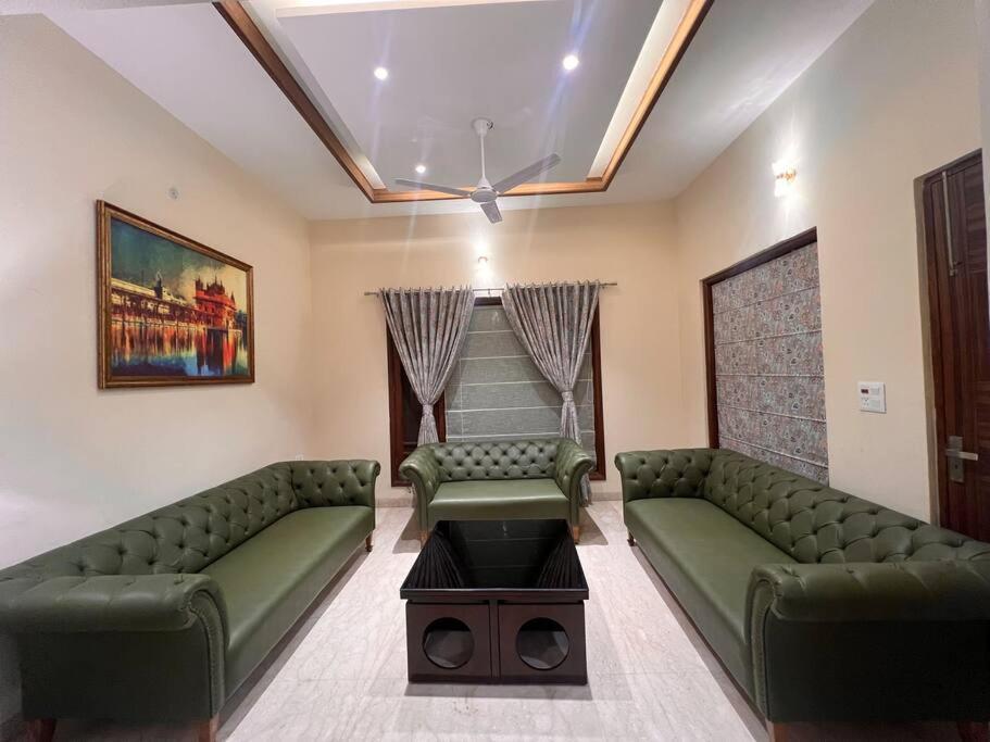 5Bhk Home Away From Home At Ranjit Avenue Амрітсар Екстер'єр фото