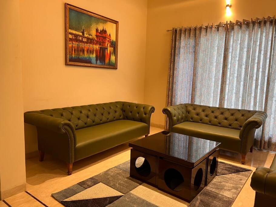 5Bhk Home Away From Home At Ranjit Avenue Амрітсар Екстер'єр фото